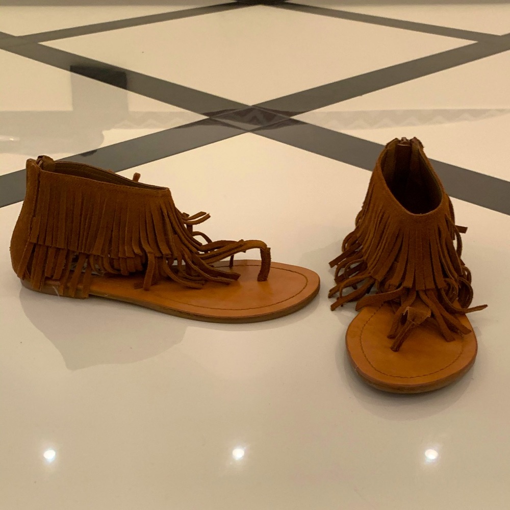 Steve Madden brown suede sandals